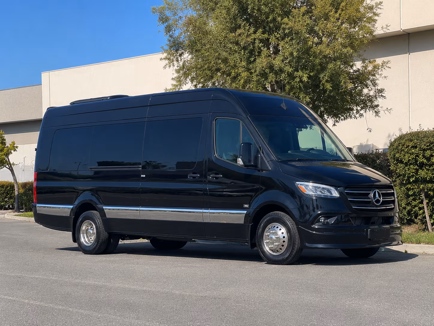 book group transportation for your next corporate event 4