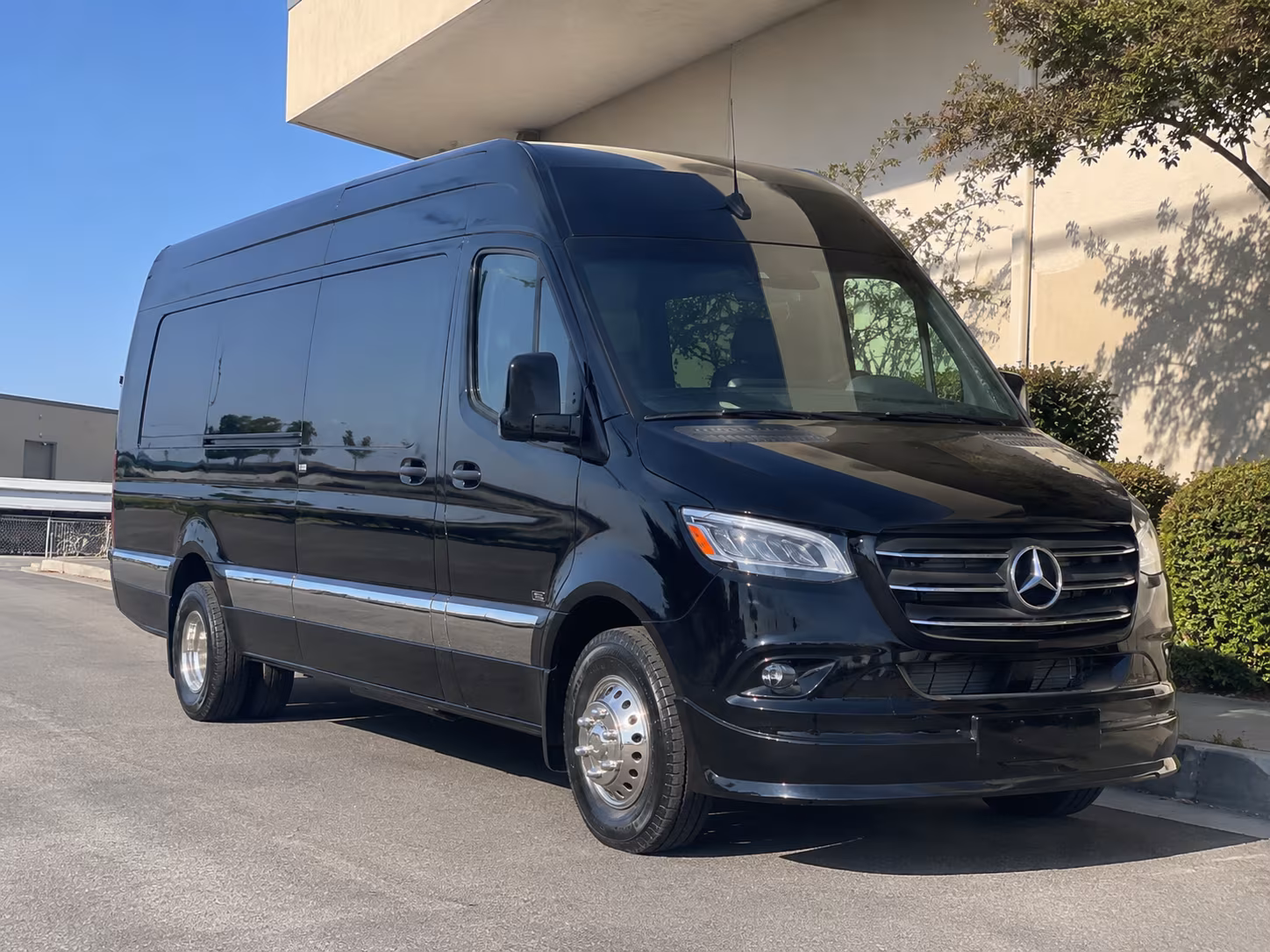 bus rental options for lakewood trips