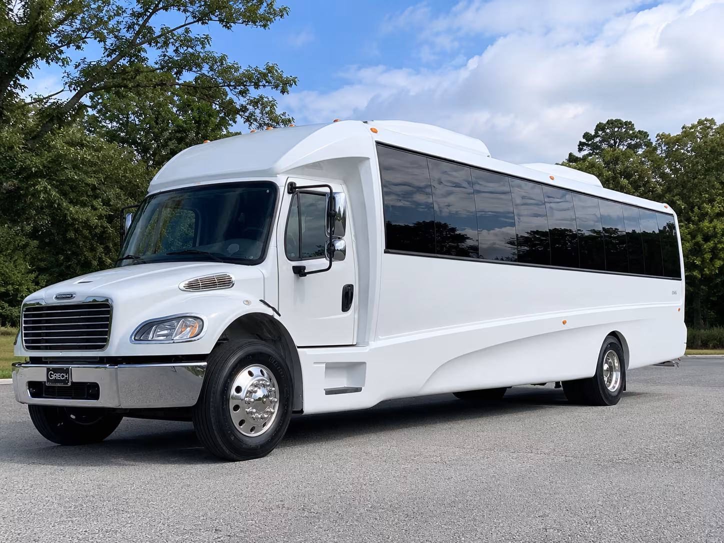 bus rentals for bands groups and performers touring through colorado