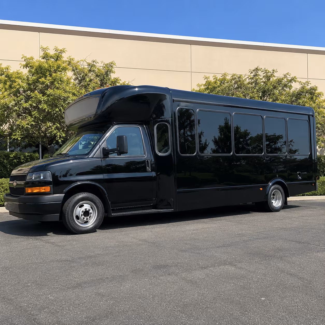lakewood bus rentals