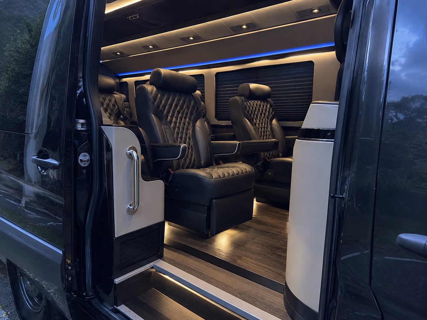 lakewood convention transportation onboard seating