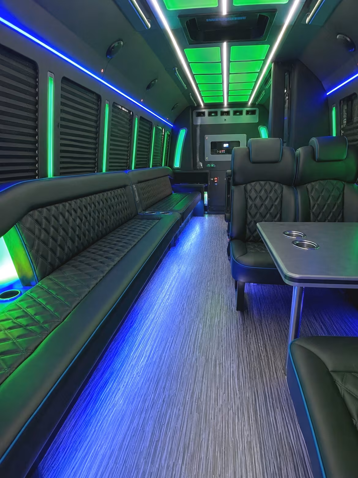 winery hop buses for day trips from lakewood into the colorado foothills